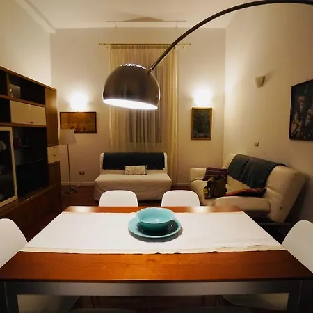 Lejlighed A Casa Di Enza Bologna