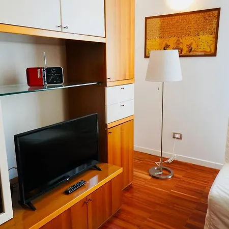A Casa Di Enza Appartement